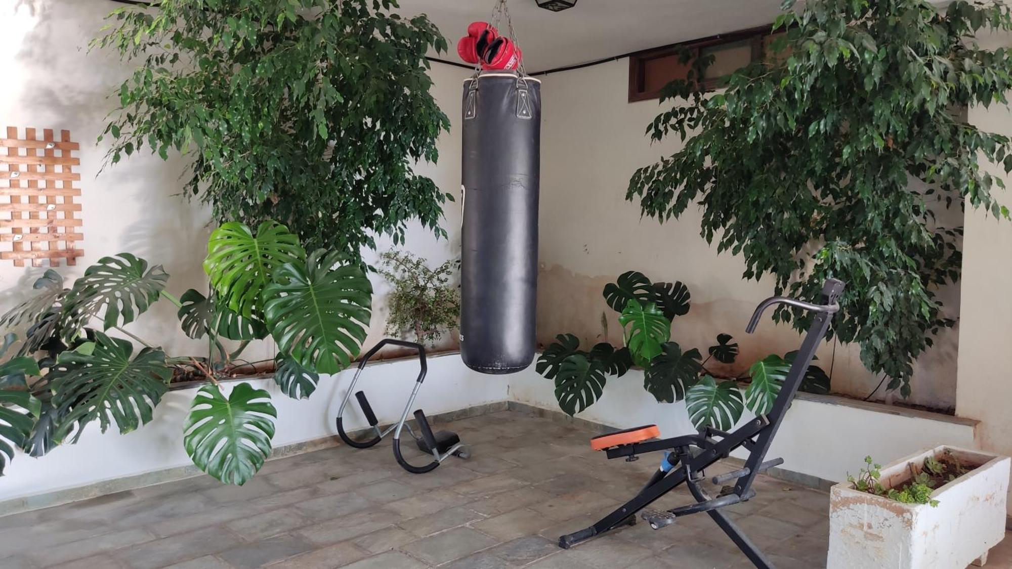 Antika 6 Hotel Tolo Ngoại thất bức ảnh